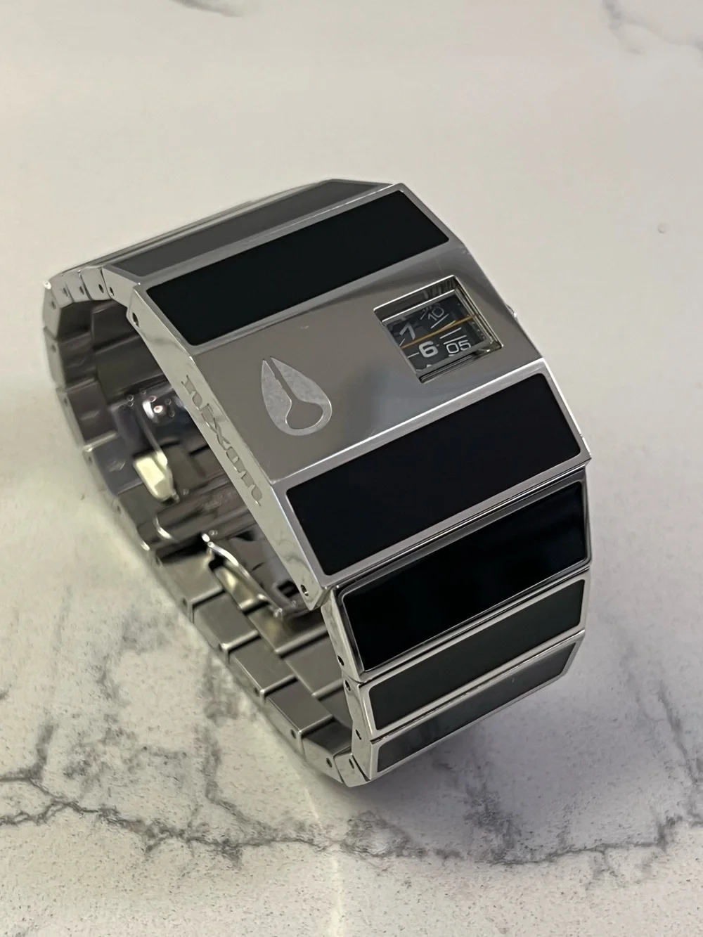 Nixon Rotolog Men’s Watch, Black & Silver, Stainless, Extra Links (Discontinued)